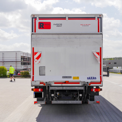 Iveco Eurocargo 12 t mit Plane- oder Kofferaufbau